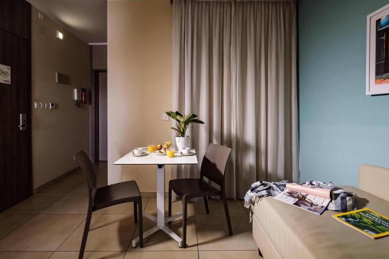 115 The Strand Hotel By Neu Collective Gzira Εξωτερικό φωτογραφία