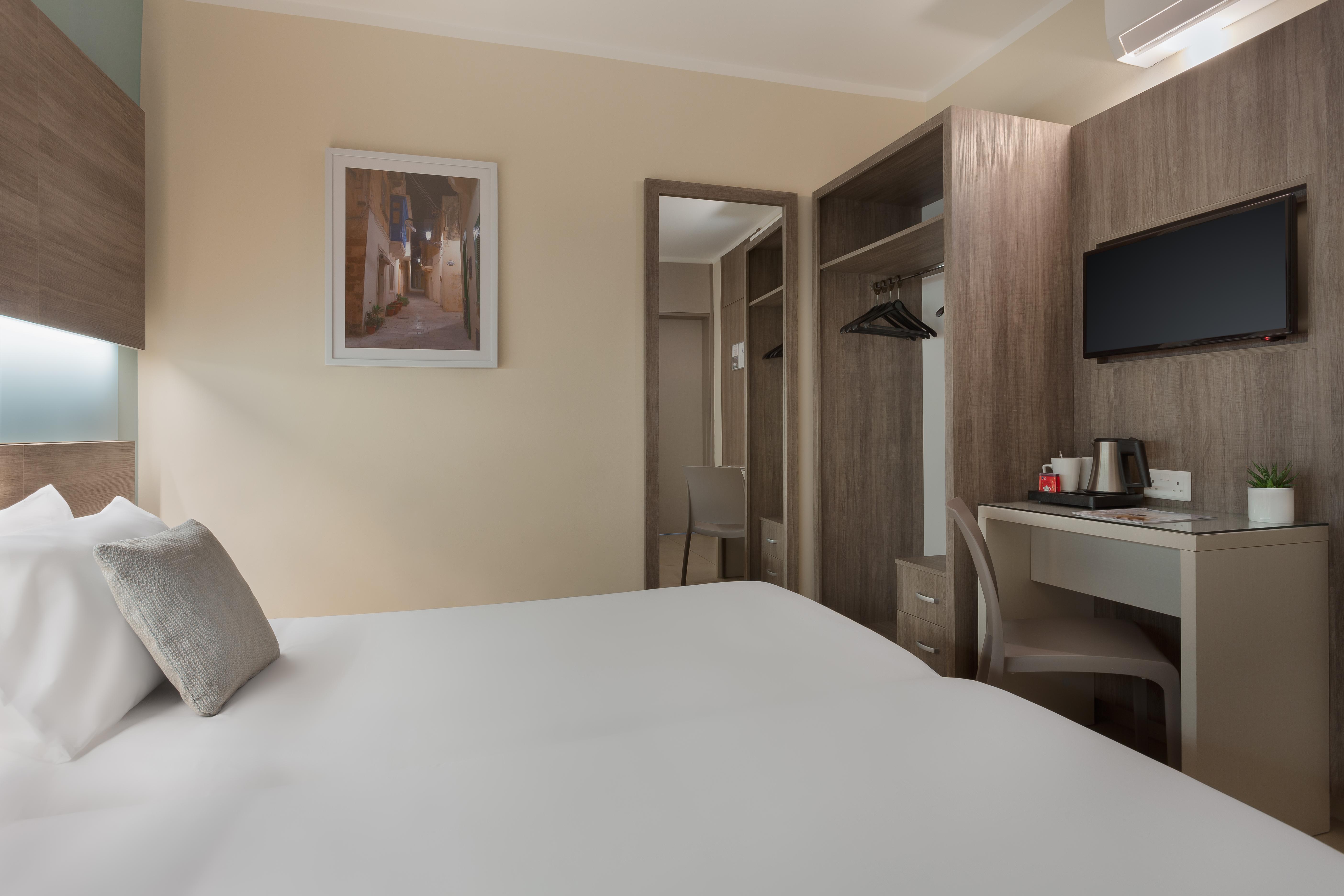 115 The Strand Hotel By Neu Collective Gzira Εξωτερικό φωτογραφία